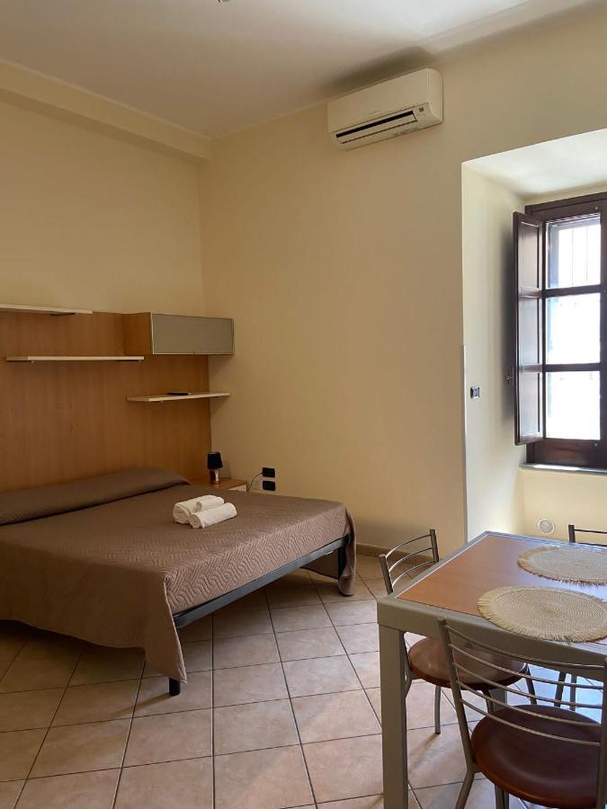 Guest House Via Poerio Catanzaro Dış mekan fotoğraf